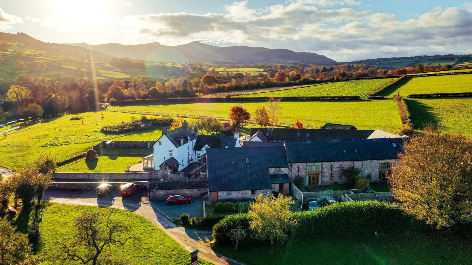 Ty Newydd B&B Brecon Exterior photo