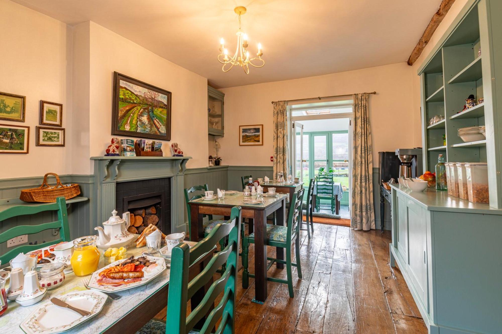 Ty Newydd B&B Brecon Exterior photo